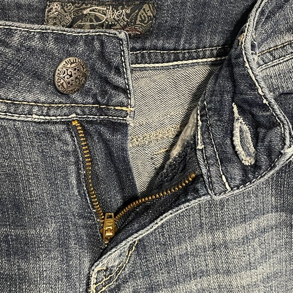 Silver Suki Bootcut Flared Jeans Womens W29/L30 Embroidered Stretch Boot Leg - Picture 10 of 15